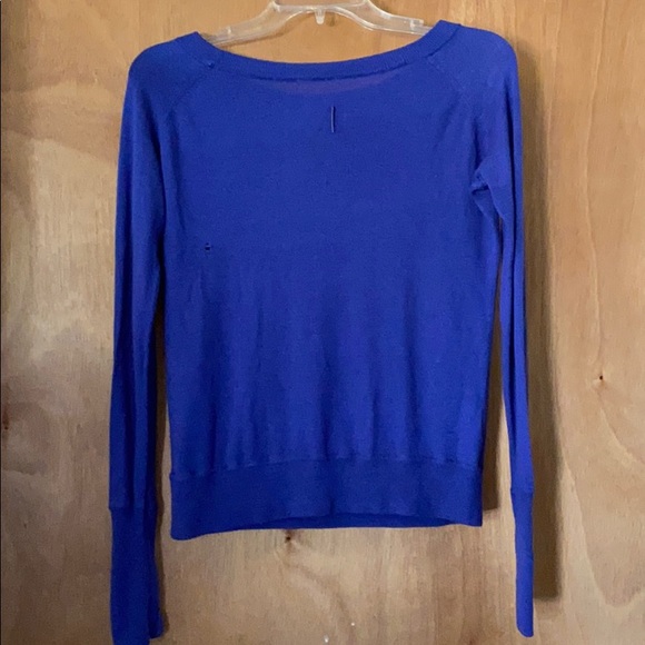 Lululemon wool-blend sheer sweater sz 6 💙 - Picture 4 of 4